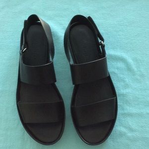 Great Vince sandals